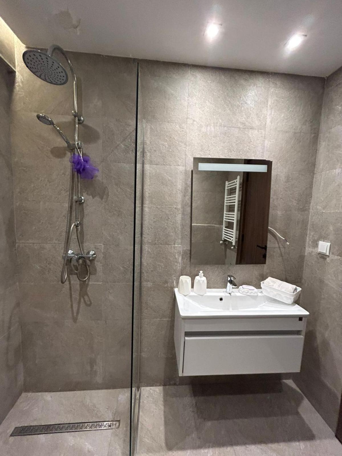 Luxueux S1 Ain Zaghouan *